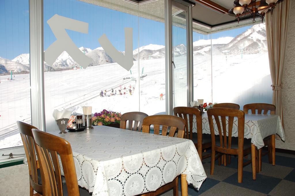 Hotel New Bernina Nagano Pokoj fotografie